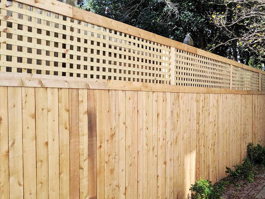 Wood Fence Contractor in Virginia Beach, VA