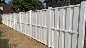 Fence Builders Near Me vinyl fence